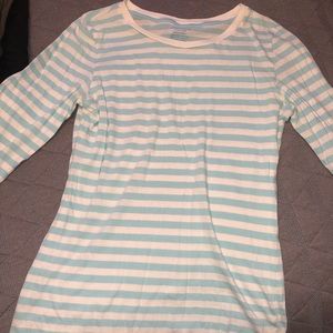 Women’s American Eagle top